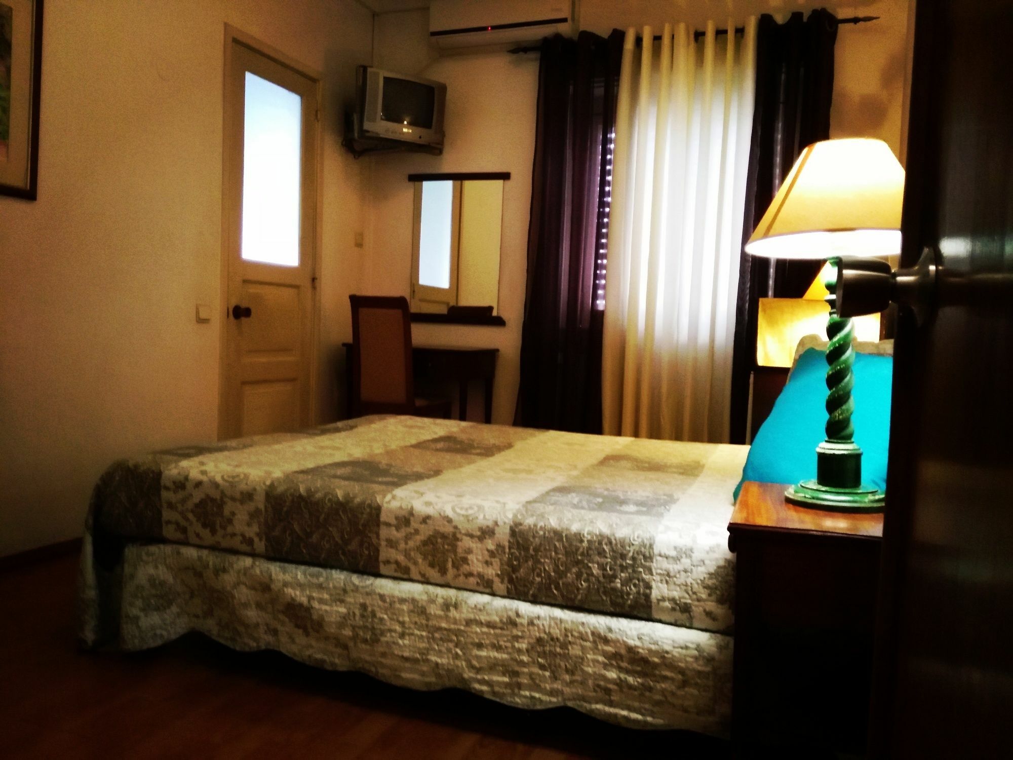 Guest house A Ponte - Saldanha Lisbon